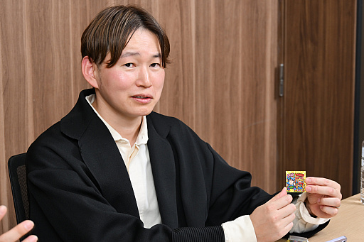 画像ギャラリー No.005のサムネイル画像 / 誰もがビックリマンになれる，生成AIの“エンタメ活用”を目指して。ロッテ×アル「ビックリマンAI名刺メーカー」の仕掛け人たち【PR】