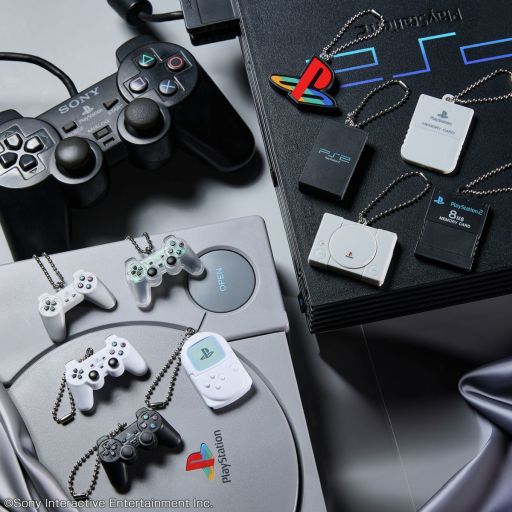 画像ギャラリー No.001のサムネイル画像 / 食玩「PlayStation/ミニチュアチャーム付きビスケット」,発売日が2月16日に決定。細部まで再現した精巧なミニチュアが付属