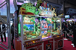 画像ギャラリー No.010のサムネイル画像 / 「アミューズメント エキスポ 2025」レポート。60周年を迎えたクレーンゲームは大人気，それに合わせて会場の雰囲気も様変わり