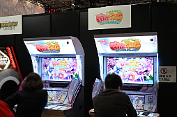 画像ギャラリー No.030のサムネイル画像 / 「アミューズメント エキスポ 2025」レポート。60周年を迎えたクレーンゲームは大人気，それに合わせて会場の雰囲気も様変わり