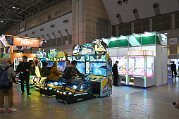 画像ギャラリー No.040のサムネイル画像 / 「アミューズメント エキスポ 2025」レポート。60周年を迎えたクレーンゲームは大人気，それに合わせて会場の雰囲気も様変わり