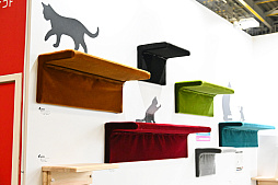 画像ギャラリー No.037のサムネイル画像 / 犬猫のお写真をいっぱい撮っただけでゴメンナサイ! おもしろワンニャンアイテムたくさんの“インターペット2026”