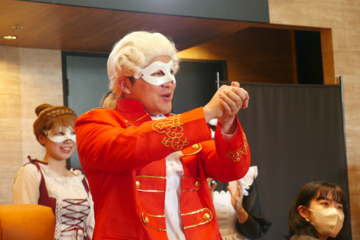 画像ギャラリー No.013のサムネイル画像 / モスプレミアムの店舗で謎解きゲームを楽しめる。イベント「モスプレミアムシアター　〜トラベリン家の言い伝え〜」先行体験レポート