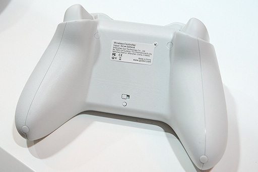 画像ギャラリー No.007のサムネイル画像 / 独自技術でBluetoothでも低遅延なGulikitの新作ゲームパッドに触れてきた。TGSで発表したTMRスティック搭載モデルも披露［TGS2025］