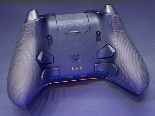 画像ギャラリー No.007のサムネイル画像 / 注目の新製品「VADER 5 PRO」やエヴァコラボのゲームパッドをFlydigiブースでチェックした［TGS2025］