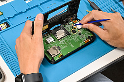 画像ギャラリー No.024のサムネイル画像 / 壊れたゲーム機器を,ご近所で直す選択肢――今まであんまり目に入ってなかった「ゲームホスピタル」で修理してもらった