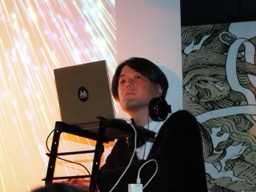 画像ギャラリー No.036のサムネイル画像 / 「ROOMMANIA#203」25周年イベント「ルーマニア★マニアNight」レポート。開発者や出演者,ファンが同窓会ムードで盛り上がる