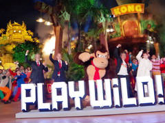 USJ「ドンキーコング・カントリー」グランドオープン前夜祭を開催。生みの親である宮本 茂氏がドンキーコングと肩を並べるエモーショナルな瞬間も