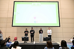 画像集 No.017のサムネイル画像 / ゲーム業界就活イベント第2回「キャリアクエスト」開催。国内ゲームメーカー8社が業界で働きたい学生に企業説明会や職種紹介を実施