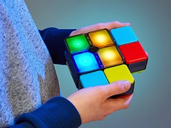 ブロックを回転,滑らせて色合わせ。スピードパズルゲーム「Flipslide」,4月26日発売。1人でも複数人でも楽しめる4つのモードを搭載
