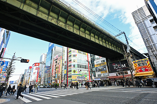 画像ギャラリー No.004のサムネイル画像 / スーパーポテト10時間「秋葉原　都会に眠る思い出に」by 4Gamer