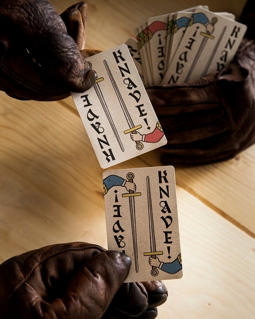 画像ギャラリー No.005のサムネイル画像 / リズムに乗って戦う剣術カードゲームがクラファン中。3つの構えを使い分け,相手の手の内を読みつつ,自分の勝ちも見逃さないように戦う