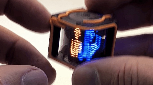 画像ギャラリー No.002のサムネイル画像 / 小さなボディに10種類のダイスを内蔵。TRPGやボードゲームに便利な電子ダイスがクラウドファンディング中